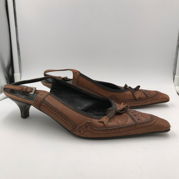 VTG Prada Point Toe Wingtip Slingback Heeled Mule - Picture 2 of 5